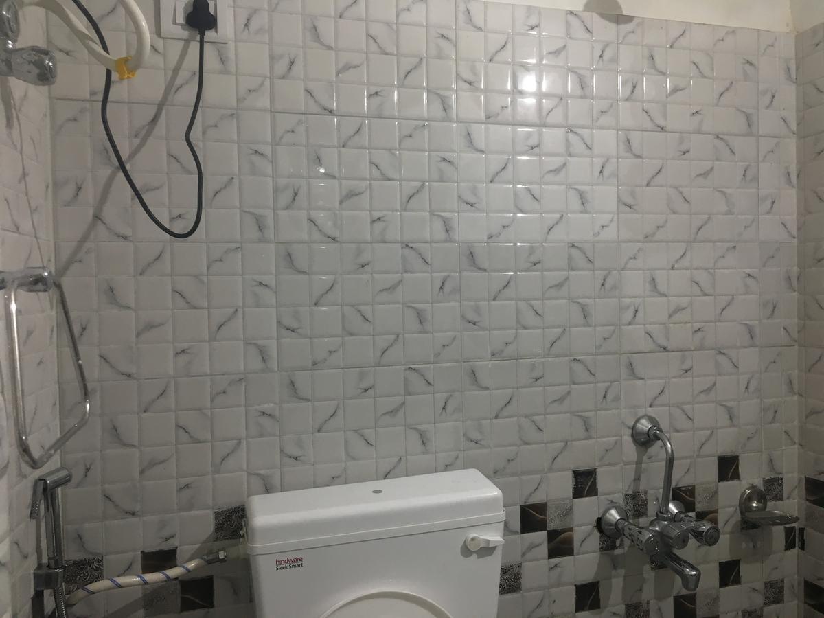 Oyo 12976 Hotel New Fiza Jammu Exterior foto